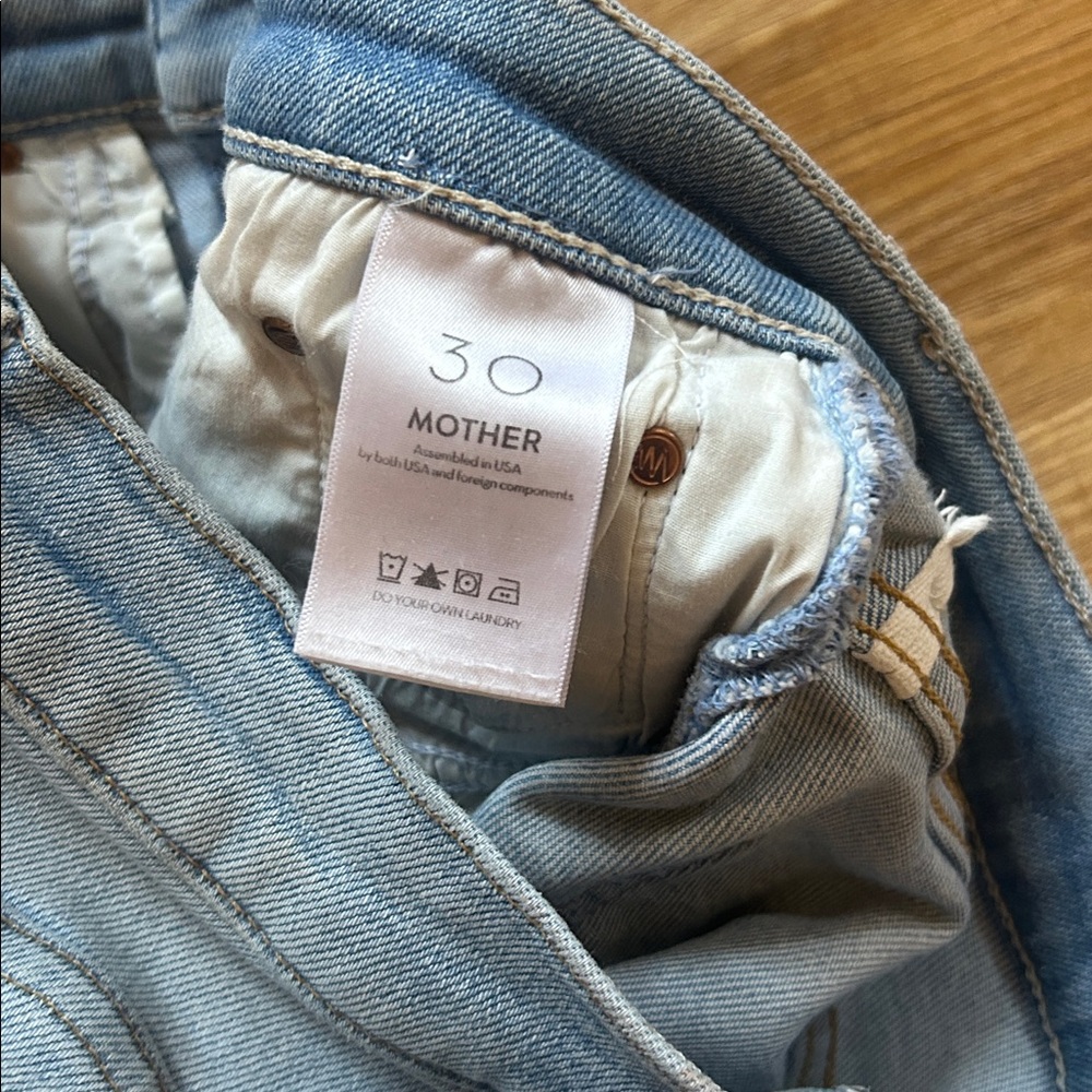 Mother - Insider Crop Step Fray Jean - Picture 6 of 8